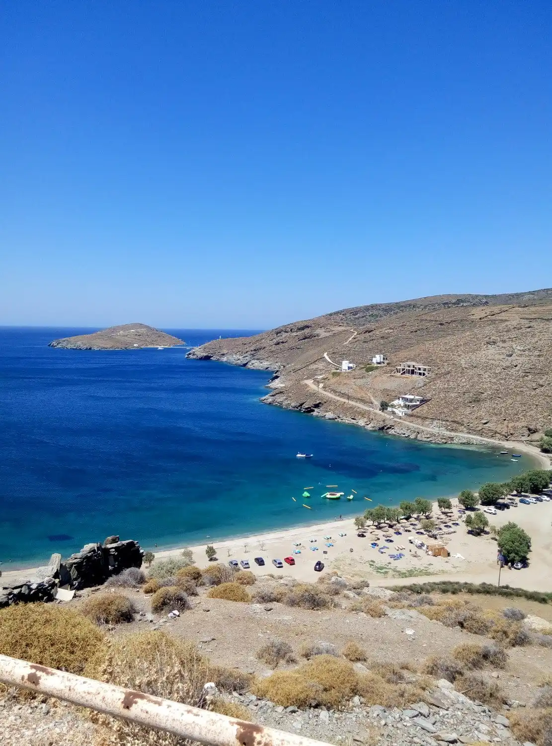 Hotels near Apokrousi Beach