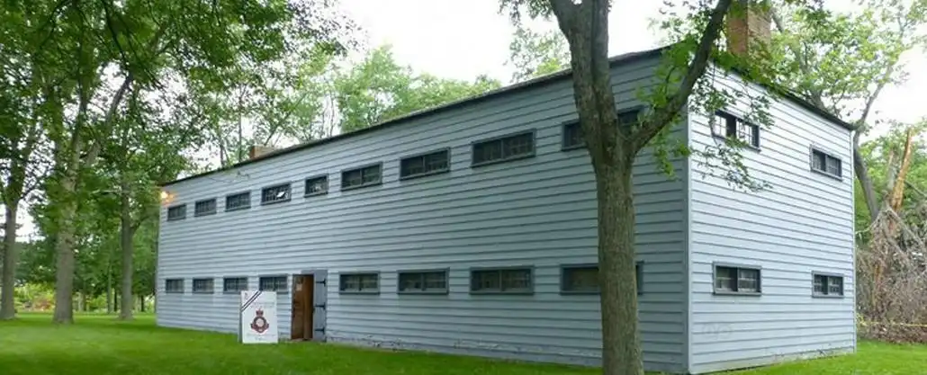 Hotels near The Lincoln & Welland Regiment Museum