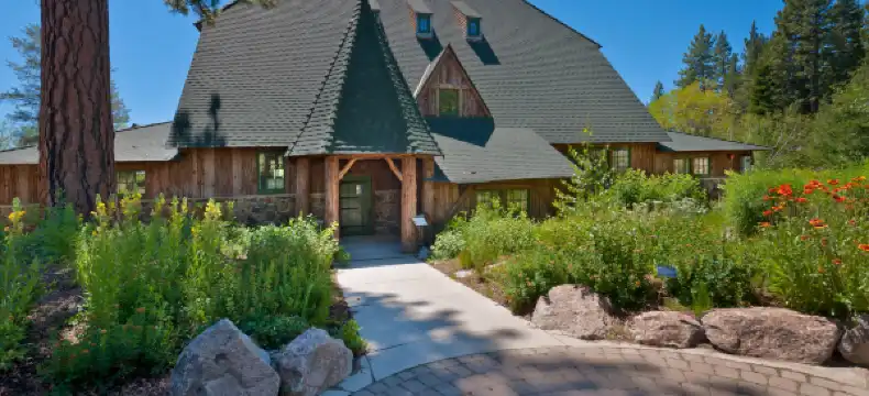 Hotels in Dollar Point