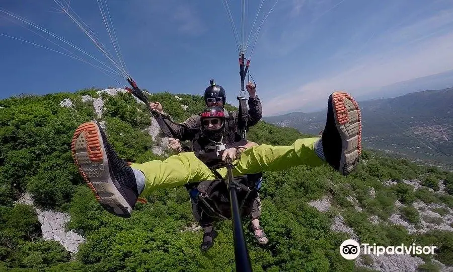 Sky Riders Paragliding Croatia