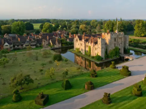 Hever Castle & Gardens