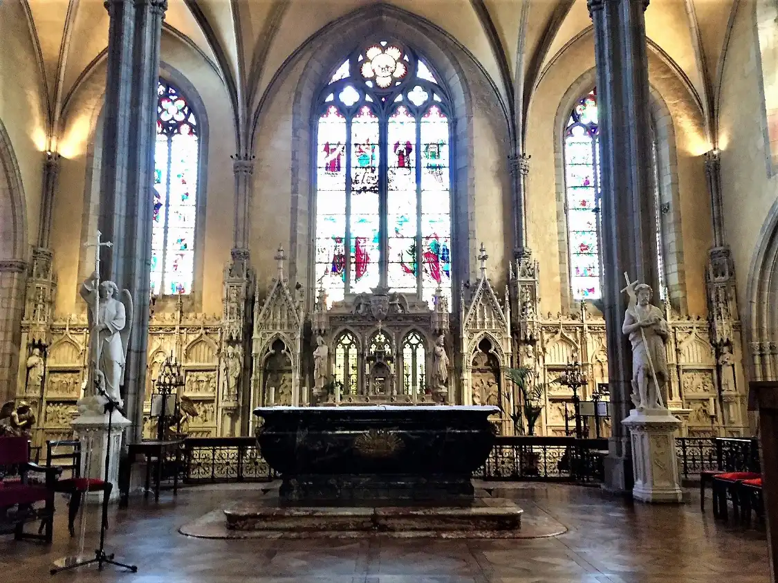 Hotels near Eglise St. Michel des Lions