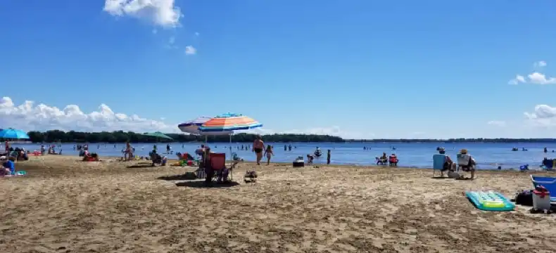 Hotels in Alburgh