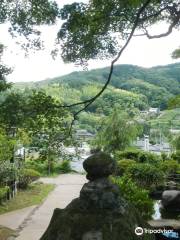 Grave of Minamoto no Noriyori