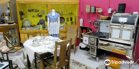 Sundre & District Pioneer Village Museum