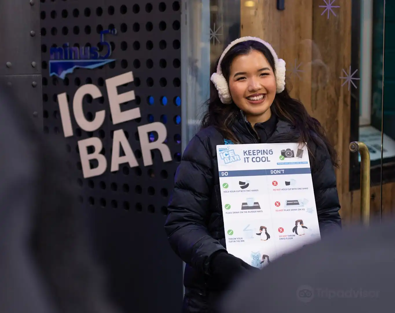 Hotels near Minus 5° ICE BAR