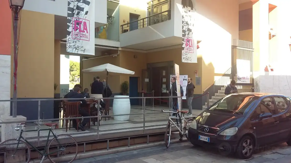 Hotels near Auditorium Leonardo Petruzzi