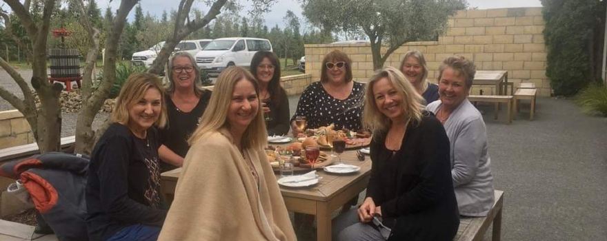 Hawkes Ridge Wine Estate