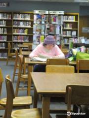 Cranston Public Library: Auburn Branch