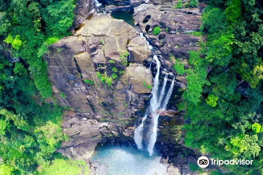 Aberdeen Waterfall