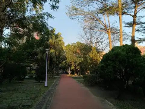 Hotels near Bade Park