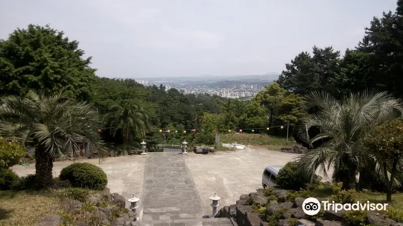 沙羅峰