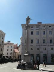 Colonna di Carlo VI di Trieste