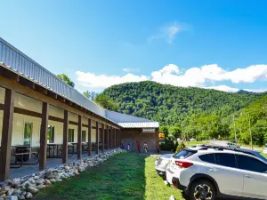 Smoky Mountain River Rat Whitewater Rafting