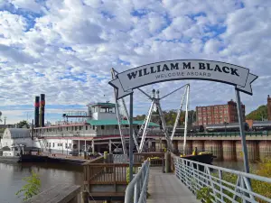 National Mississippi River Museum & Aquarium