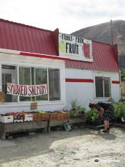 Fiddle Creek Fruit Stand