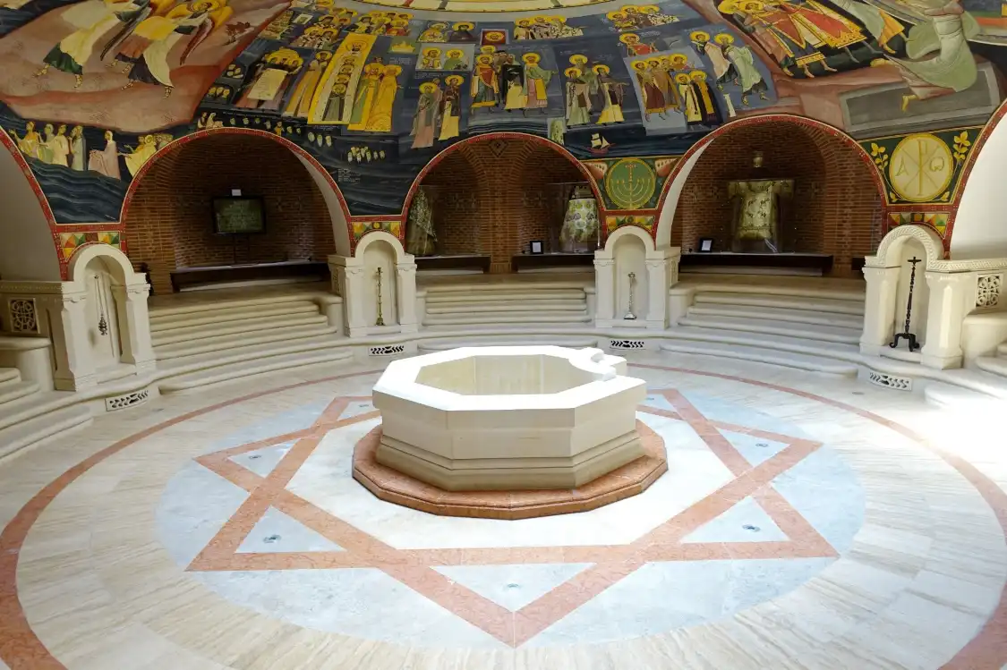 Hotels near Iasi Metropolitan Museum
