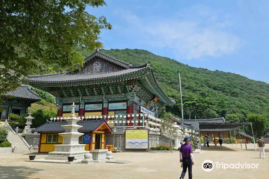 Bomunsa Temple