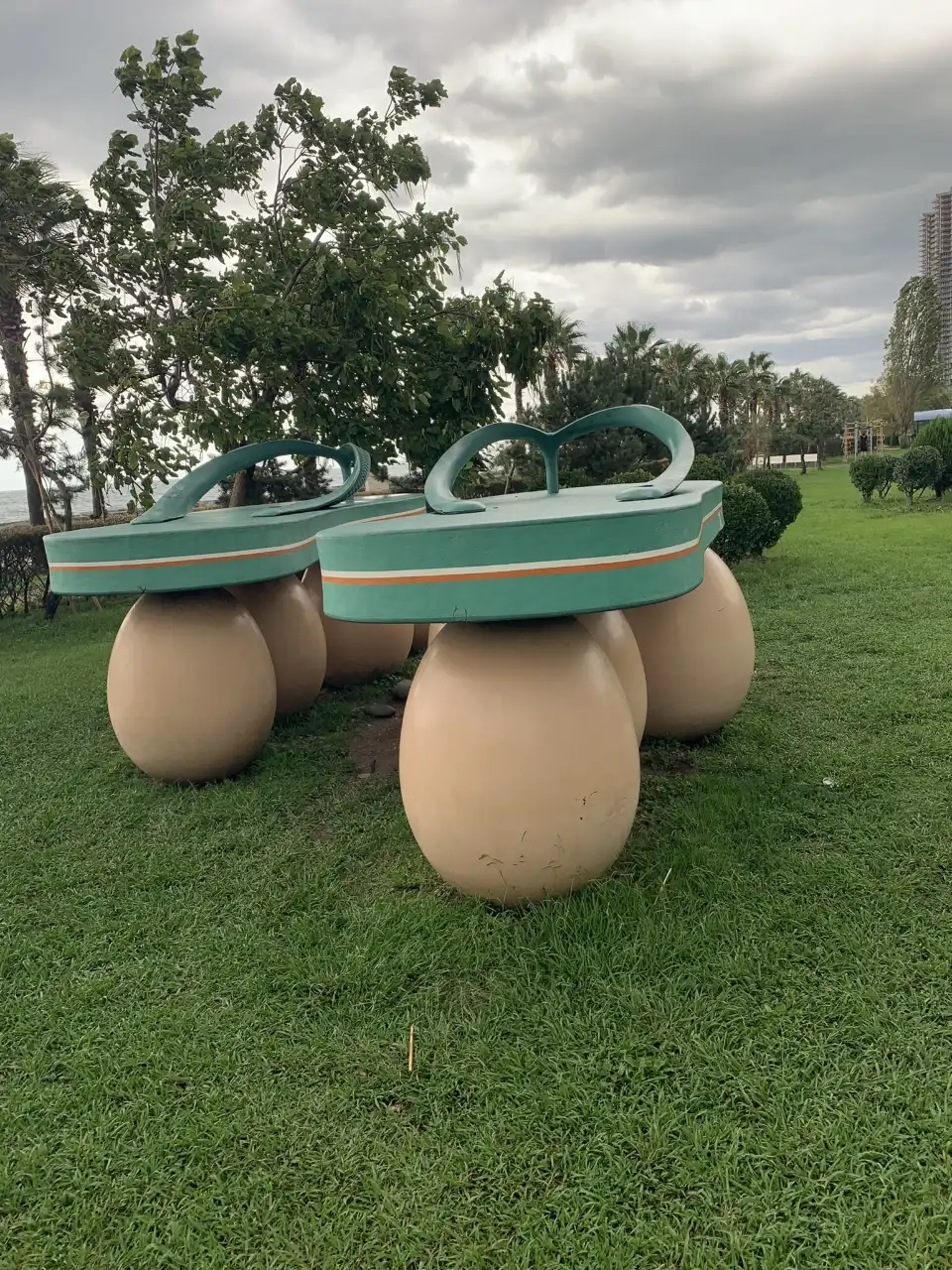 3_"Flip-flops on eggs"