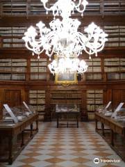 Biblioteca Comunale Teresiana