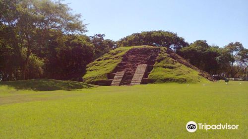 Parque Arqueologico Cihuatan