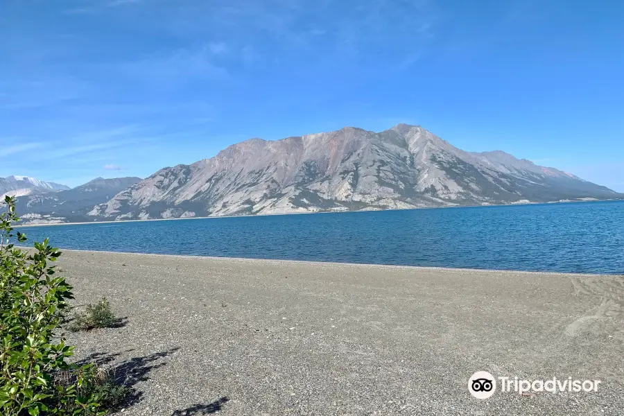 Kluane Lake