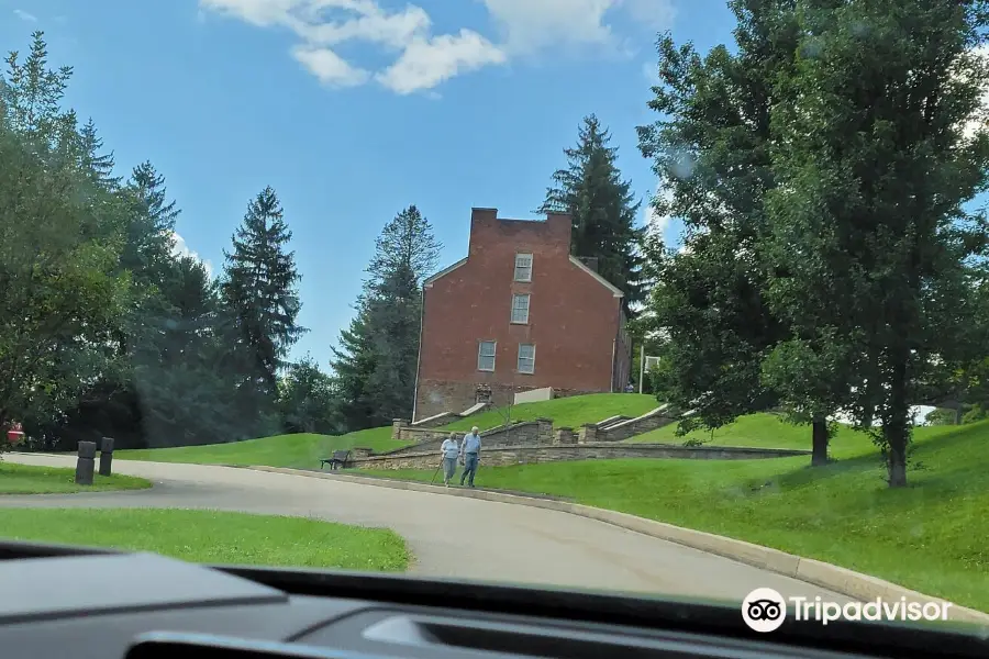 Braddock's Battlefield History Center