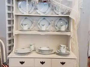 Owls Nest Topeka Antique Mall and Flea Market