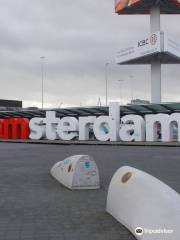 I amsterdam Sign