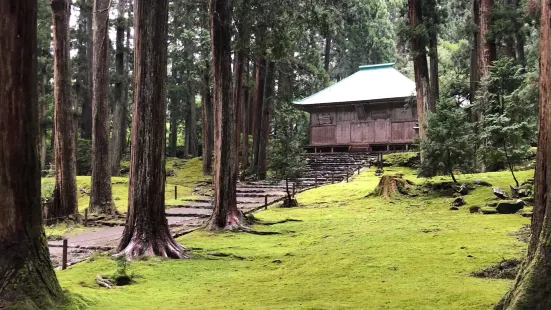 平泉寺白山神社（旧霊應山平泉寺）