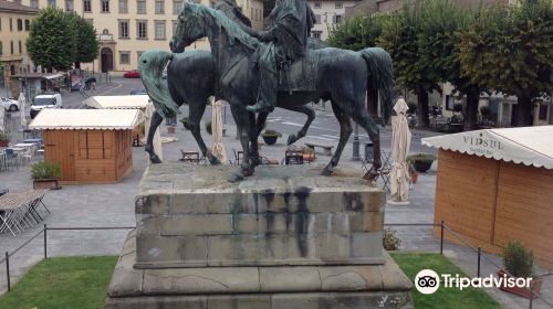 Monumento a Garibaldi e Vittorio Emanuele II