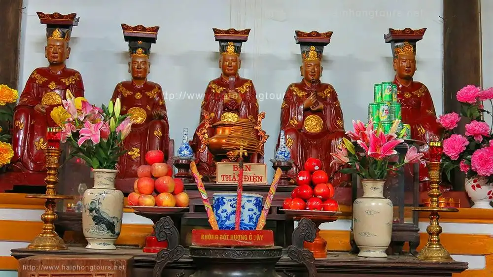 Các khách sạn gần Chùa Dư Hàng