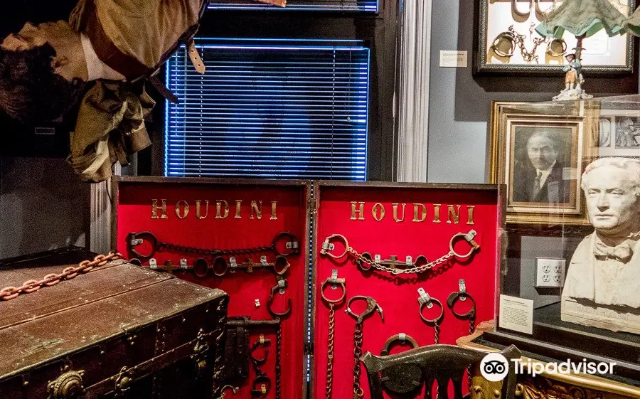 Houdini Museum of New York at Fantasma Magic