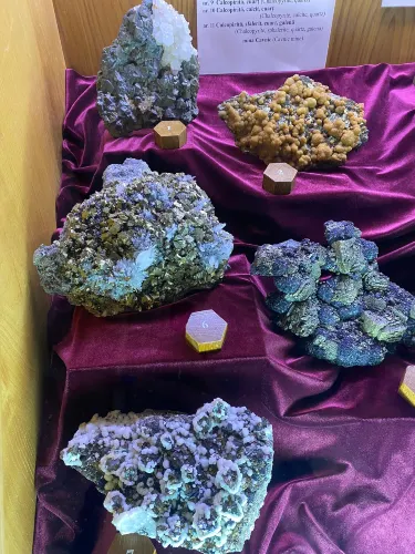 Museum of Mineralogy