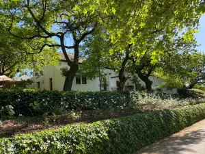 Kloovenburg Wine & Olive Estate