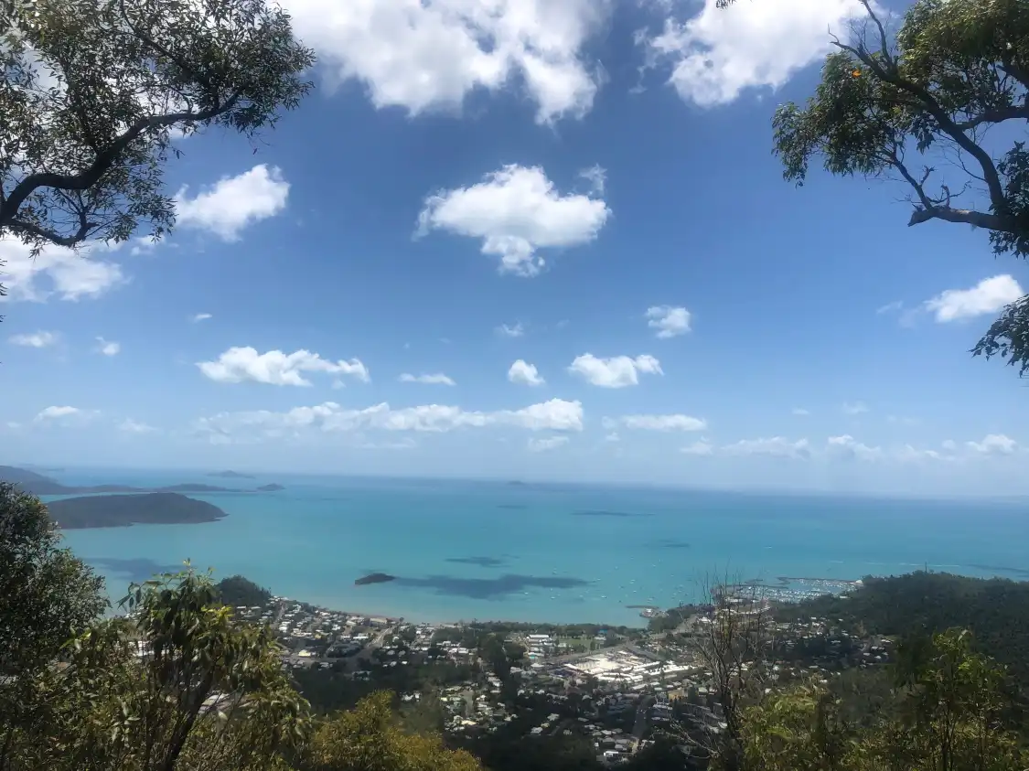 Hotels near Conway National Park