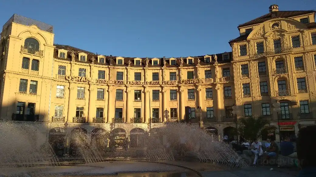 Hotel in zona Charles' Square