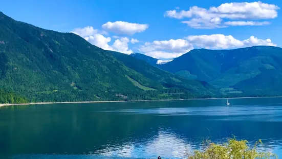 Nakusp Waterfront Walk