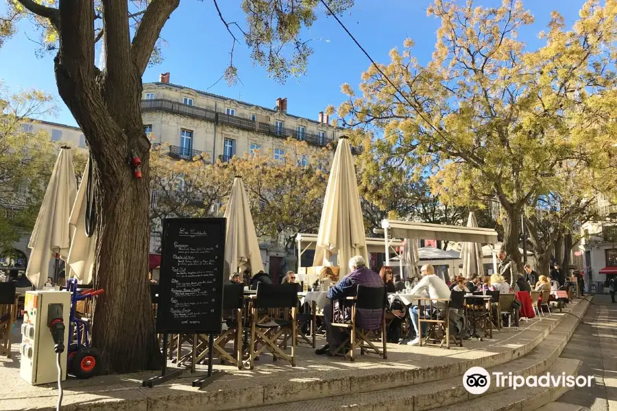 Place Jean Jaures