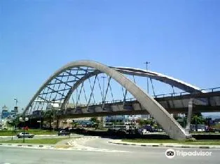 Ponte Metalica