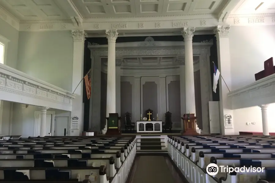 First Presbyterian/Old Whaler's Church