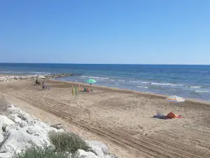 Santa Maria del Focallo Beach