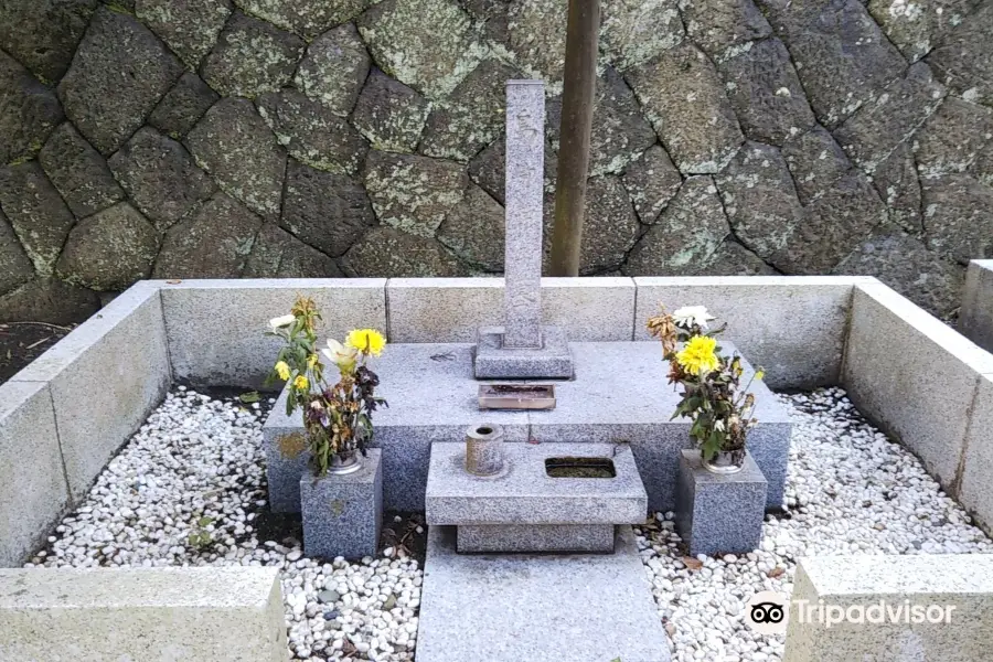 島崎藤村の墓