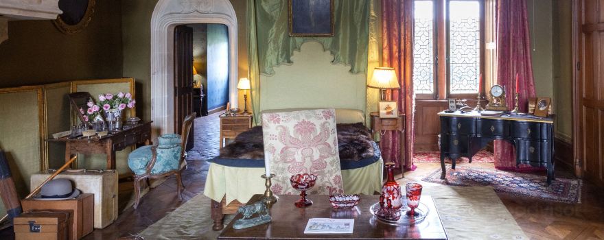 Schloss Montpoupon