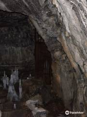 Stanisovska jaskyna