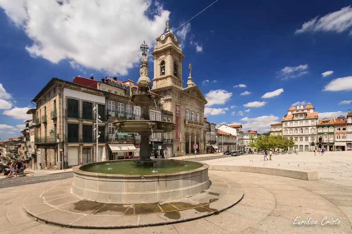 Hotels near Largo do Toural