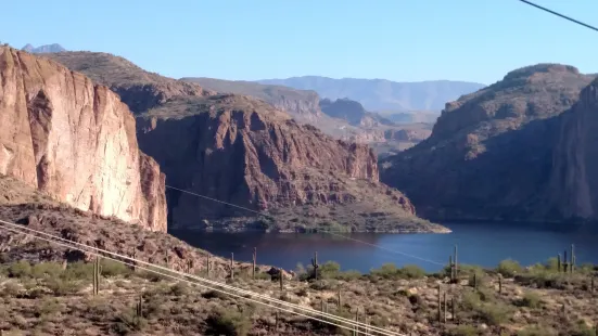 Canyon Lake Lookout