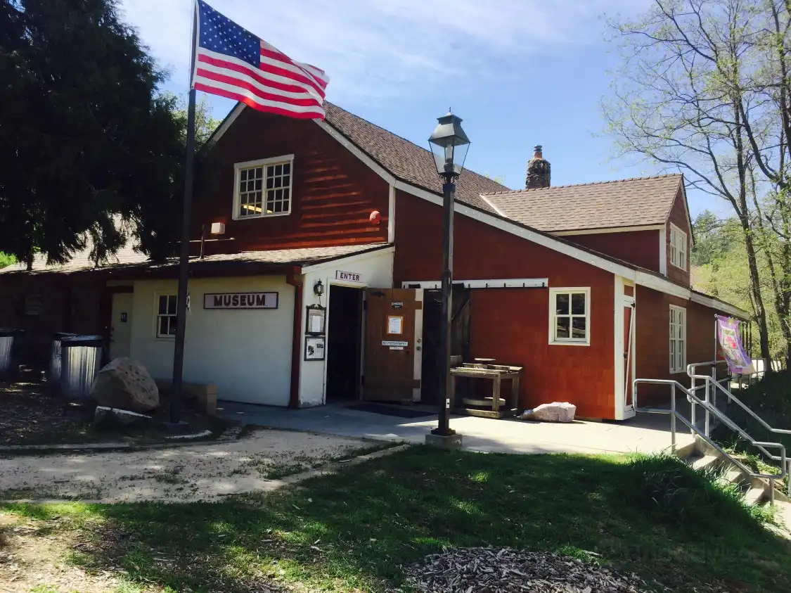 Hotels near Julian Pioneer Museum