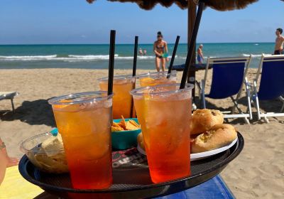 Marifà Beach Club