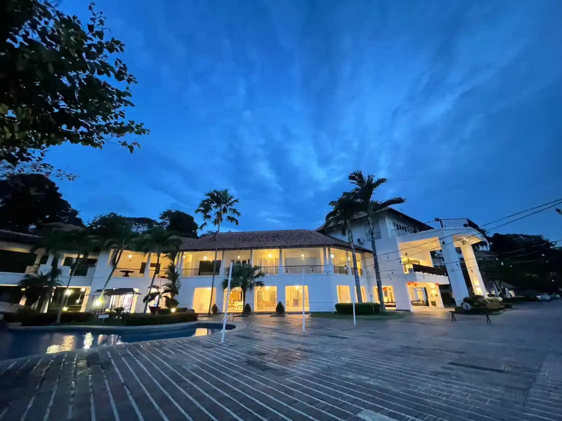 Hotels near Marina at Nongsa Point Marina & Resort